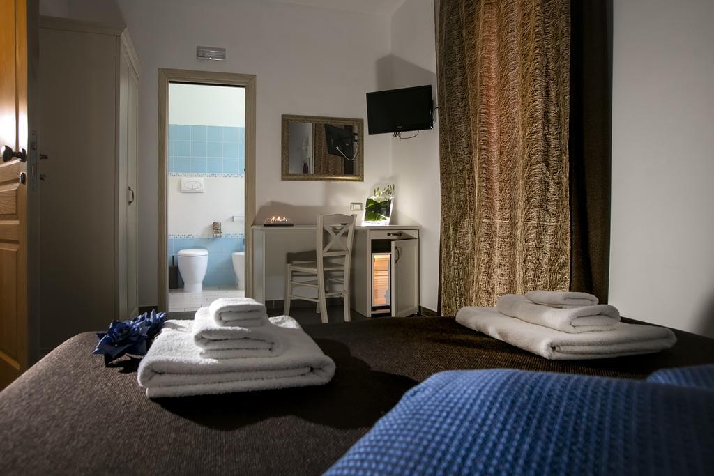 كاستيلوزو Triskell Camere & Relax المظهر الخارجي الصورة